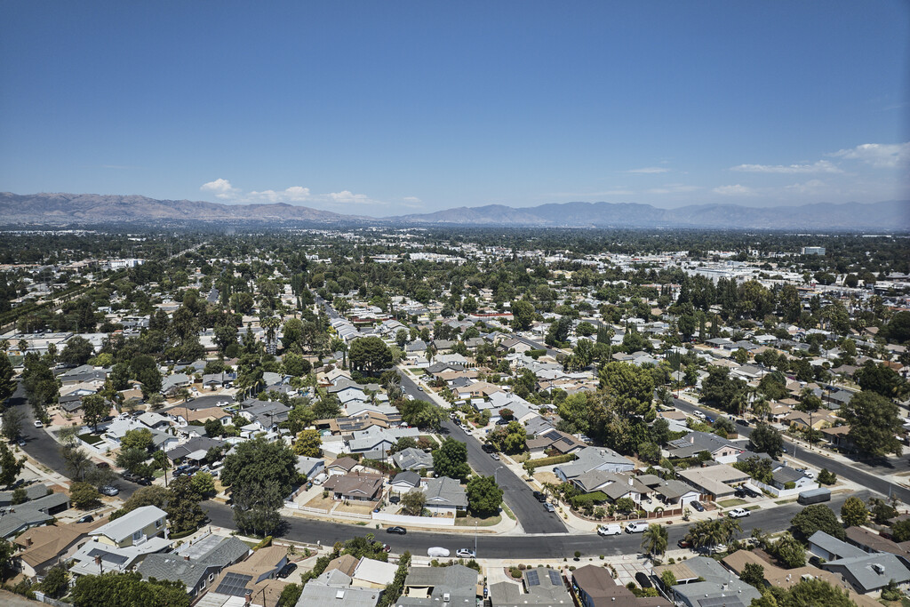 Reseda houses